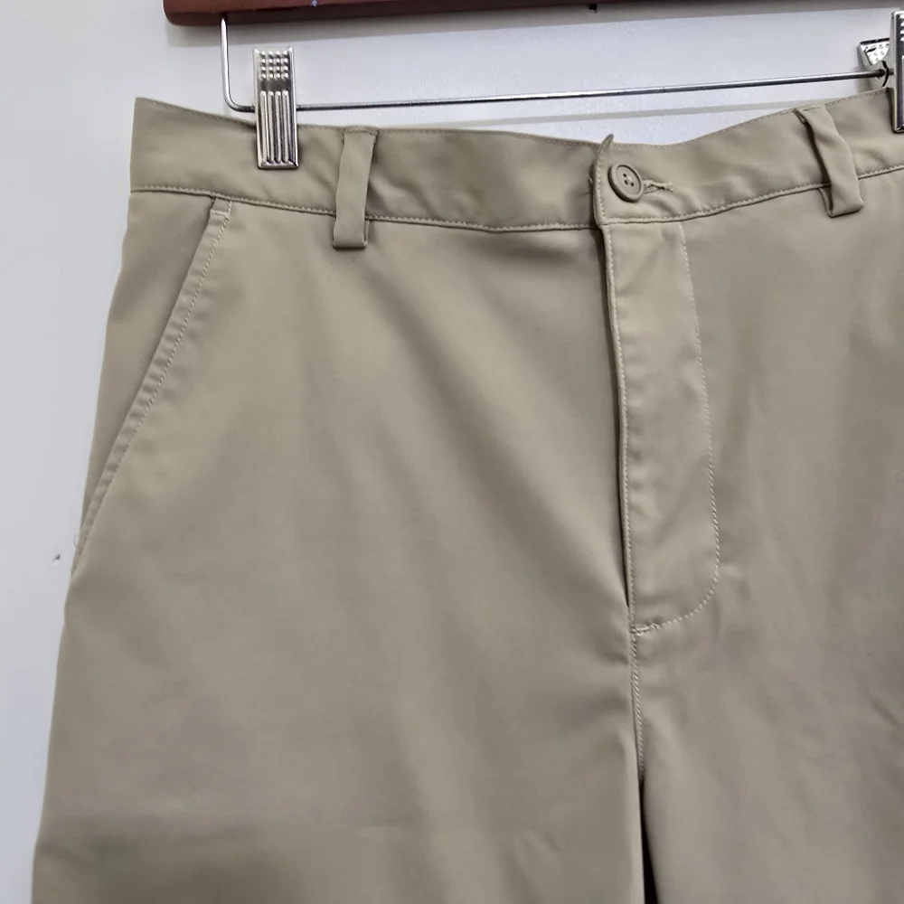 LANDS' END men's size 31 Flat Front 11 Inch‎ Uniform Shorts Zip Pocket  Khaki